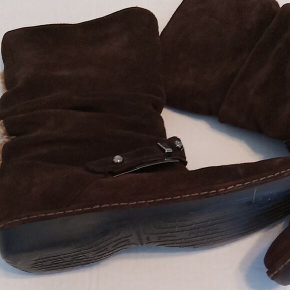 Stuart Weitzman Mid-Calf Women's Size 8.5 Brown Suede Boots. Warm, Casual - Picture 2 of 9